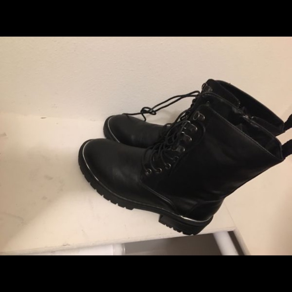 Boots - Picture 2 of 2